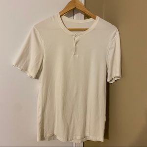 lululemon 5 Year Basic Short Sleeve Henley: White, Small